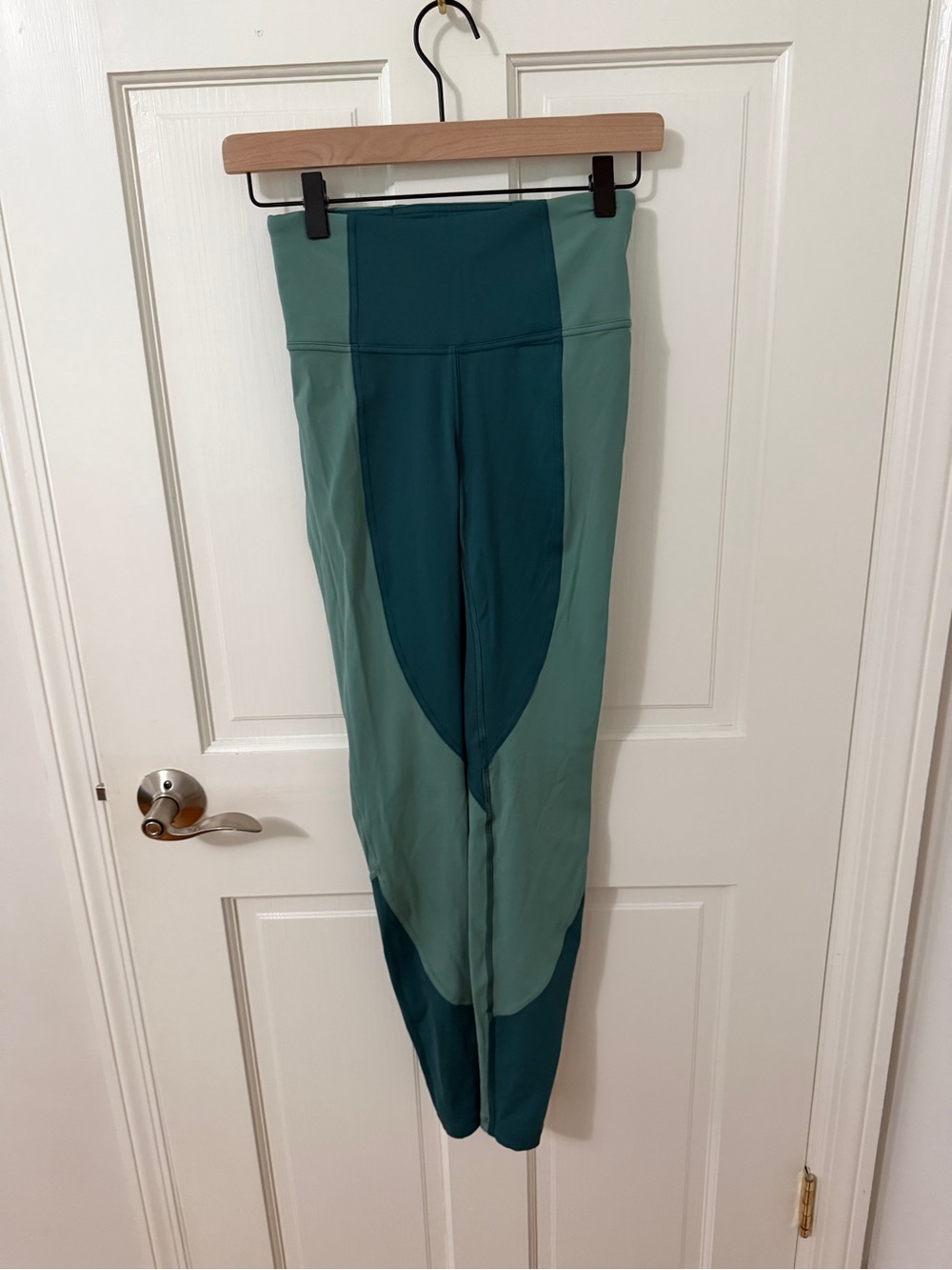 lululemon athletica Two-Tone Teal & Sage High-Rise Leggings